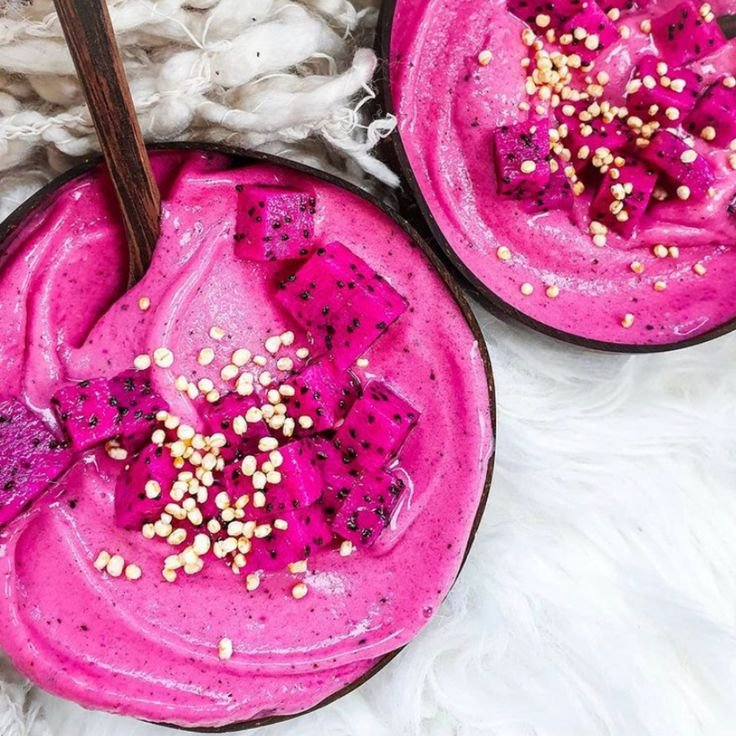 vitamina de Pitaya roxa e Morango