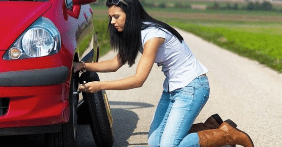 Trocar os pneus do carro