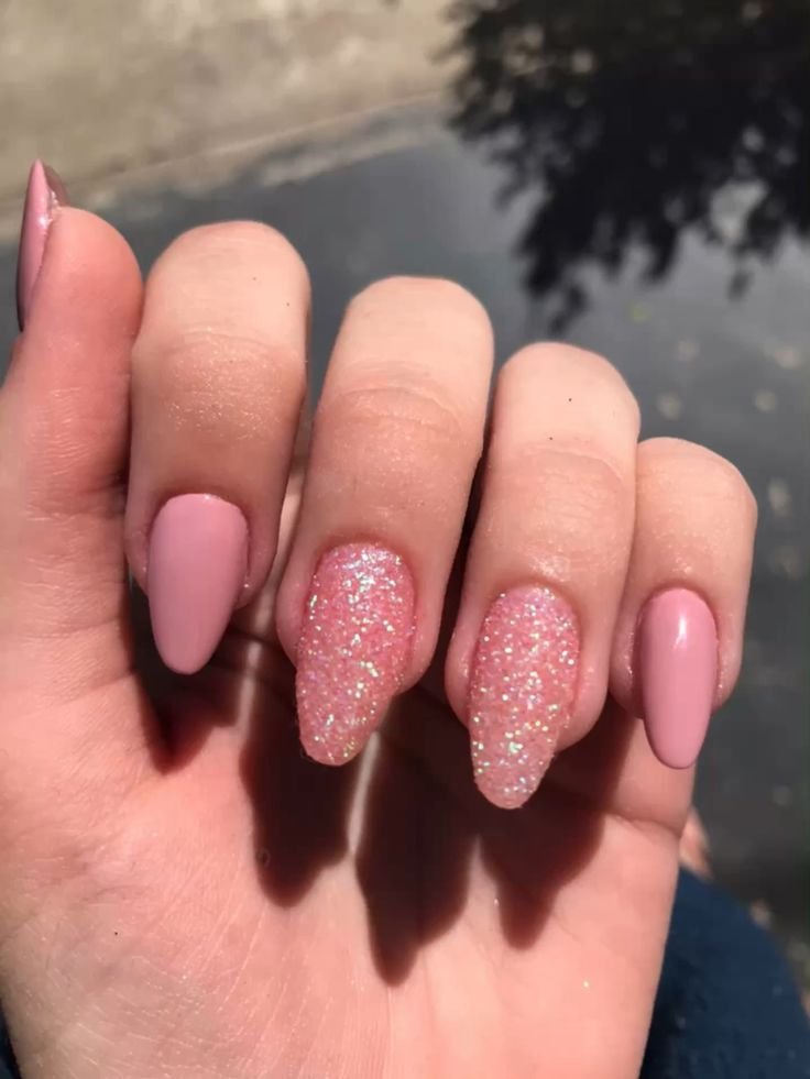 Unhas Rosas Delicadas