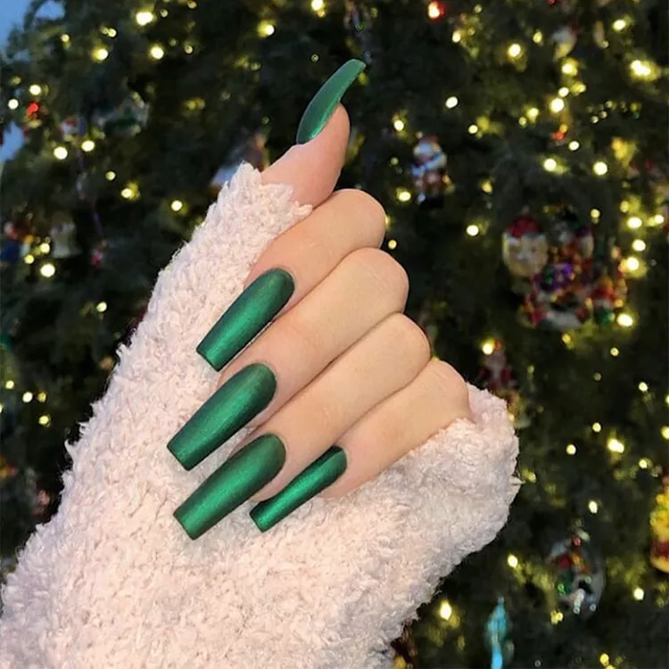 Unhas Kylie Jenner