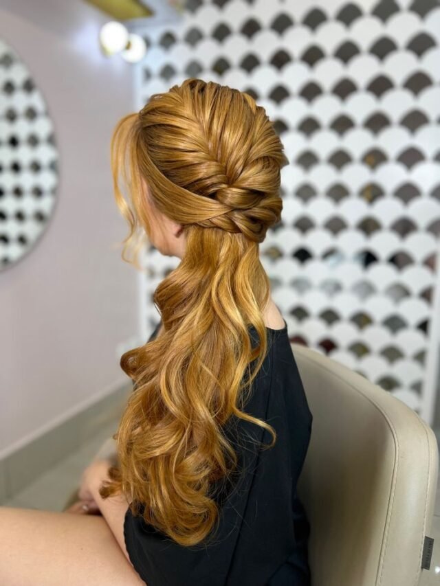 Penteado Para Vestido De Um Ombro Só: 7 Inspirações para Brilhar em ...