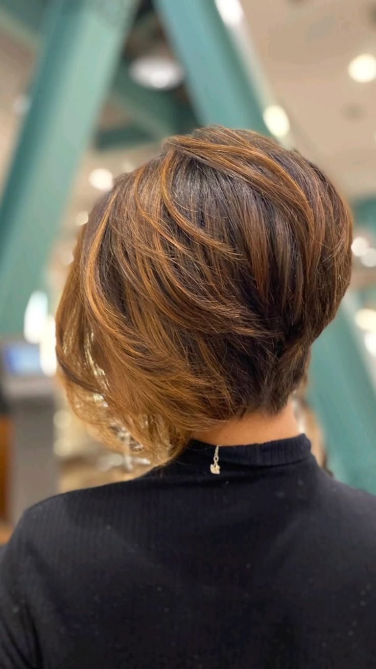 Corte de Cabelo Feminino Curto Repicado: 15 Modelos Modernos e Lindos ...