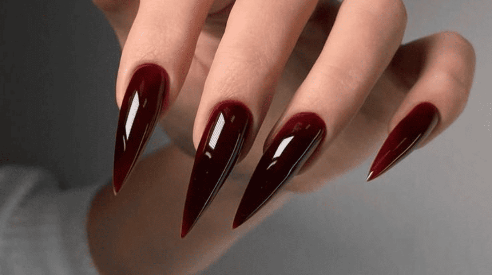 unhas stiletto